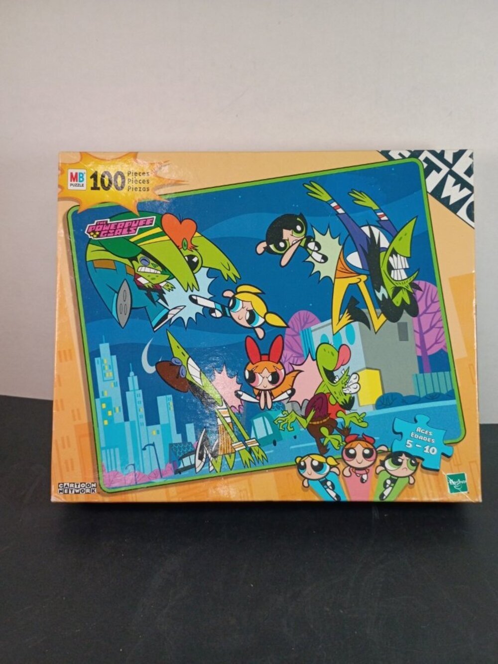 Vintage 2001 Powerpuff Girls 100 Piece Puzzle MB Cartoon Network Complete